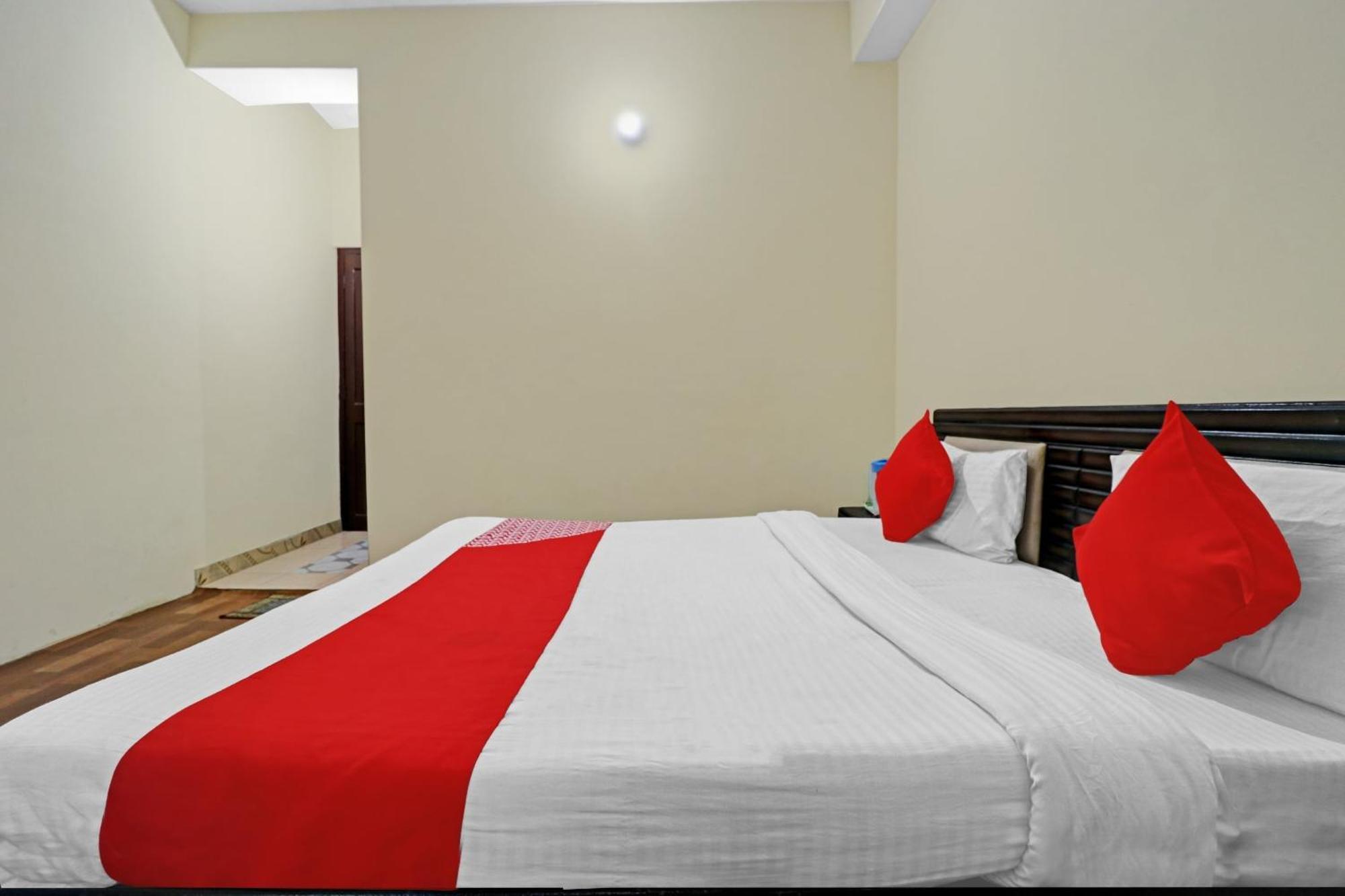 Hotel O New Shushant Regency 西姆拉 外观 照片
