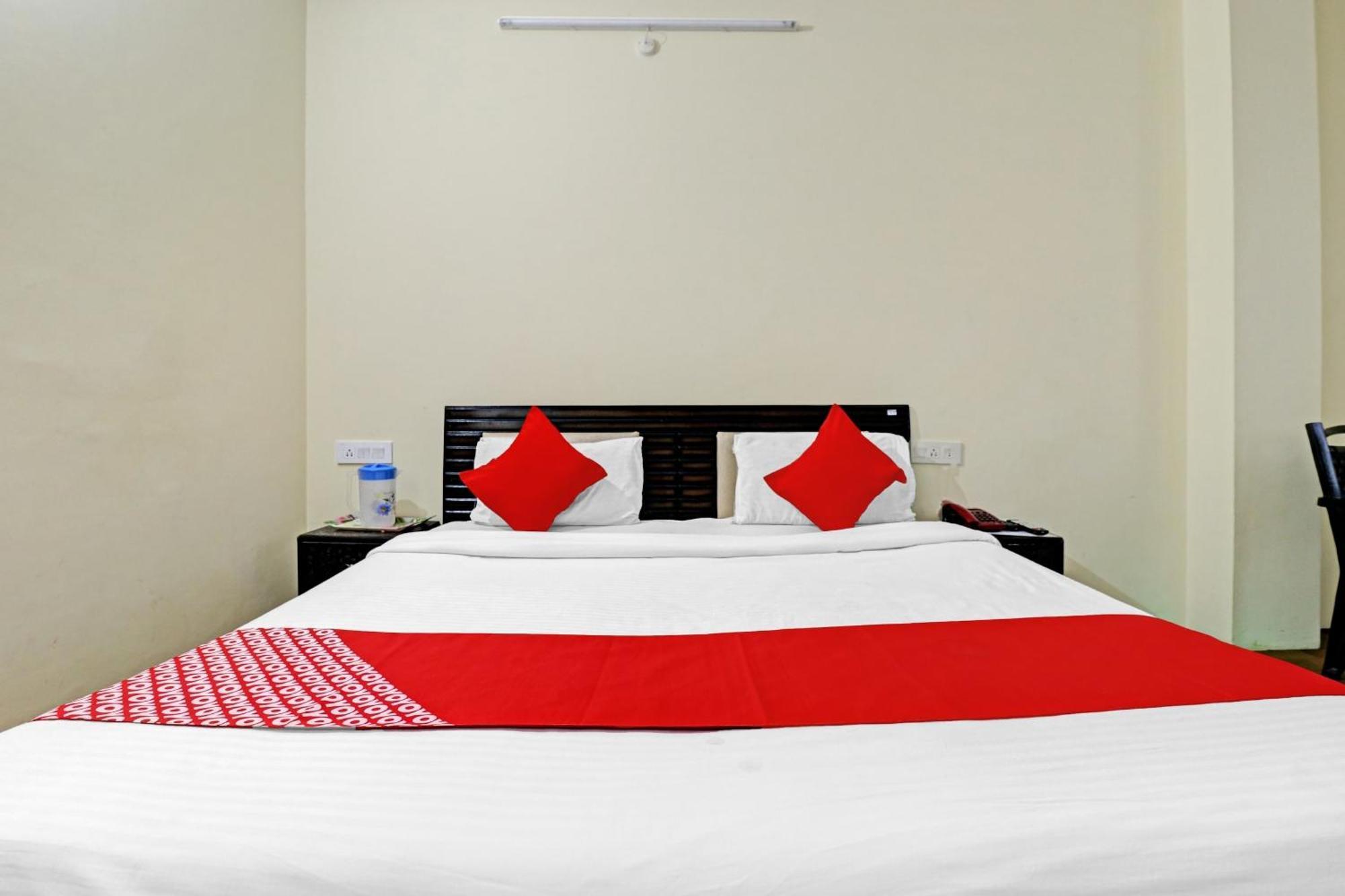 Hotel O New Shushant Regency 西姆拉 外观 照片