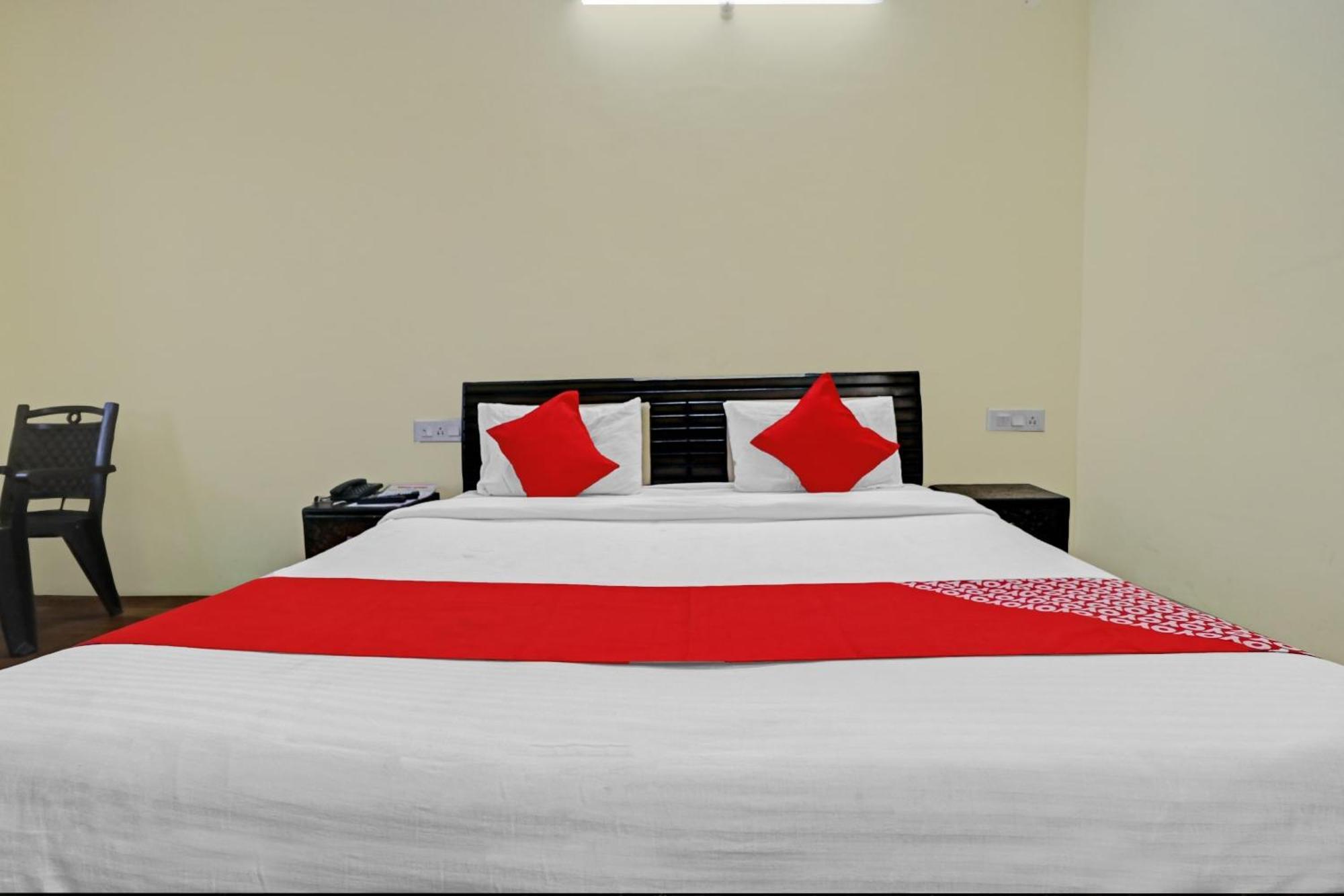 Hotel O New Shushant Regency 西姆拉 外观 照片